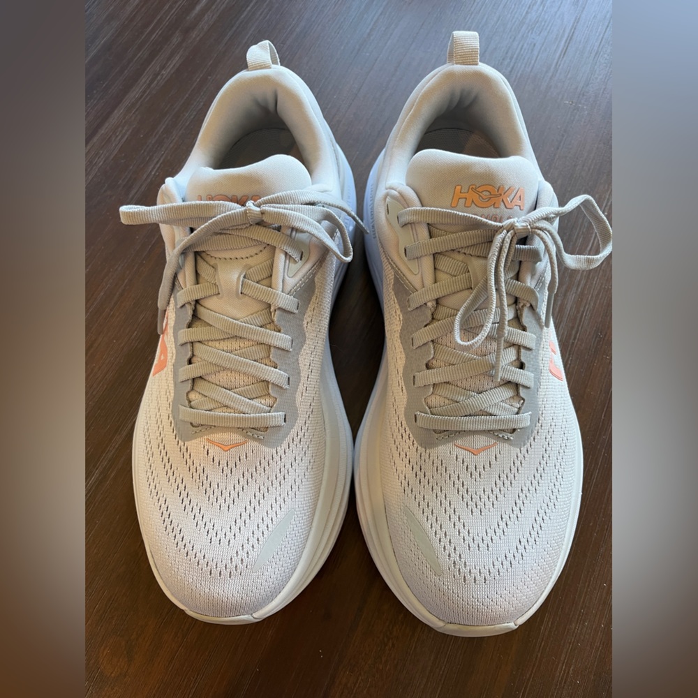 Women’s Hoka Bondi 8- New in Box.  Gray with peach accents.